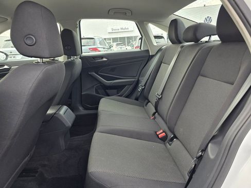 Used 2019 Volkswagen Jetta S image 16