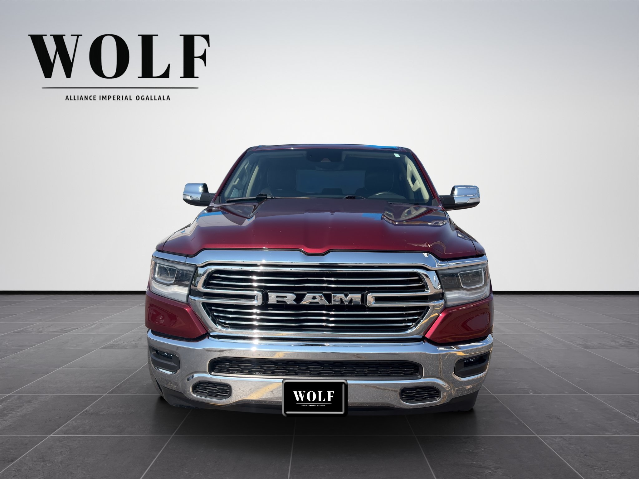 Used 2021 RAM 1500 Laramie AWD/4WD image 2