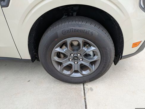 New 2025 Ford Maverick XLT w/ XLT Luxury Package image 10