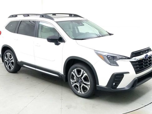 New 2025 Subaru Ascent Limited image 1
