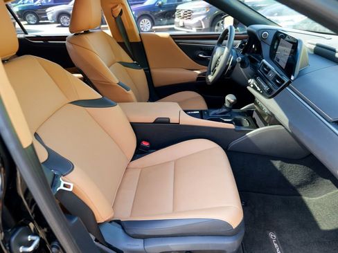 Used 2023 Lexus ES 350 w/ Premium Package FWD image 35