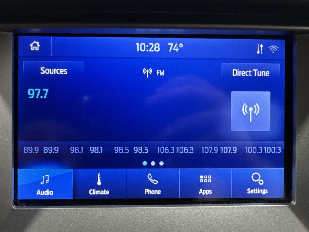 Used 2020 Ford Ranger XLT w/ Equipment Group 302A Luxury AWD/4WD image 3