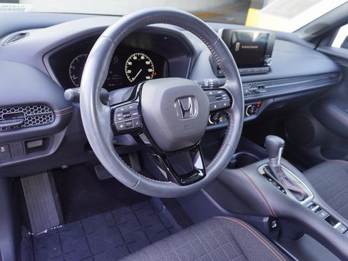 Used 2023 Honda HR-V Sport image 12