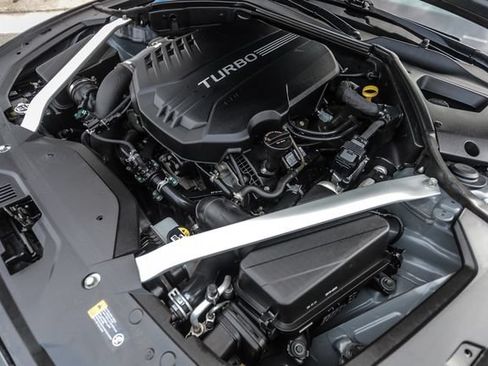 Used 2022 Genesis G70 3.3T AWD/4WD image 88