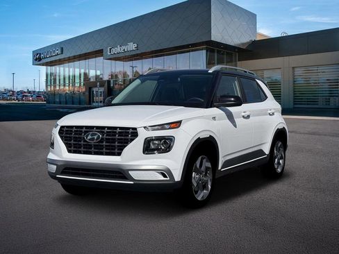 New 2026 Hyundai Venue SEL FWD image 1