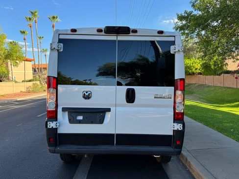 Used 2025 RAM ProMaster 2500 w/ U-Haul Equipment Group FWD image 52