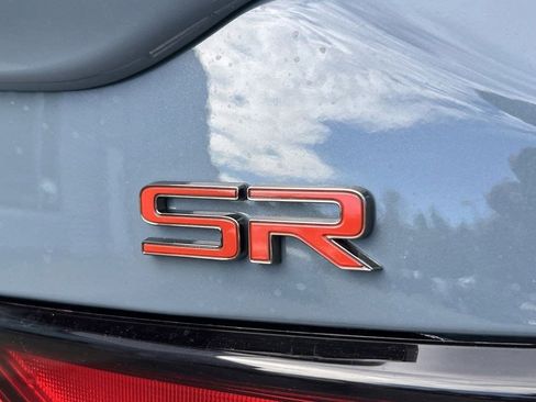 Used 2025 Nissan Sentra SR w/ SR Premium Package FWD image 10