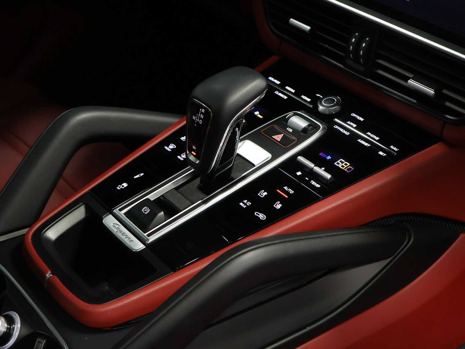 Certified 2023 Porsche Cayenne Platinum Edition AWD/4WD image 21