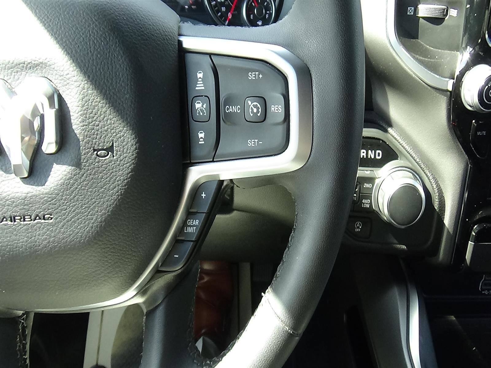 Used 2025 RAM 1500 Big Horn AWD/4WD image 26