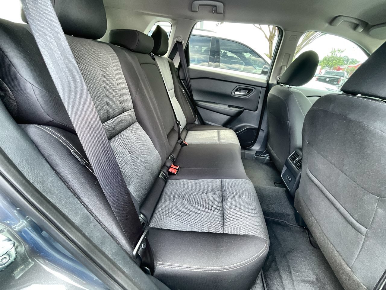 Used 2026 Nissan Rogue SV FWD image 25