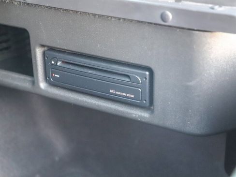 Used 2002 Land Rover Range Rover HSE image 36