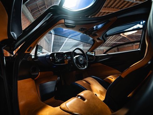 Used 2020 McLaren Speedtail image 30