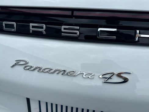 Used 2017 Porsche Panamera 4S AWD/4WD image 10