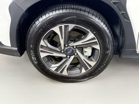 Used 2026 Subaru Crosstrek 2.5i Premium AWD/4WD image 39