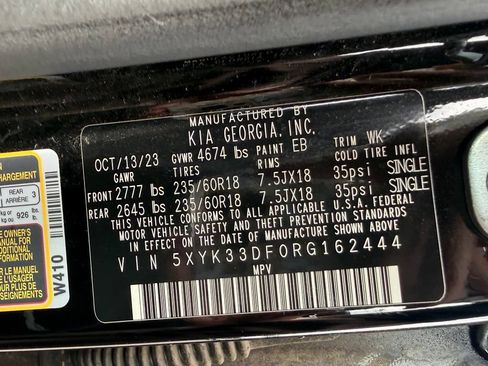 Used 2024 Kia Sportage EX FWD image 32