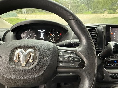 Used 2025 RAM ProMaster 2500 w/ Convenience Group FWD image 23