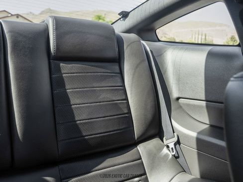 Used 2008 Ford Mustang GT Premium RWD image 33