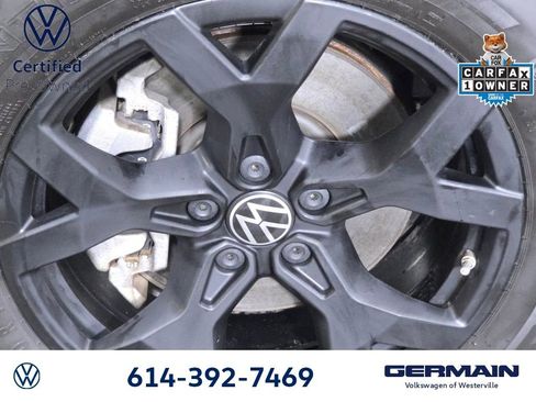 Certified 2024 Volkswagen Atlas Peak Edition SE image 12