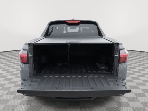 Used 2023 Hyundai Santa Cruz SEL Premium w/ Cargo Package AWD/4WD image 17