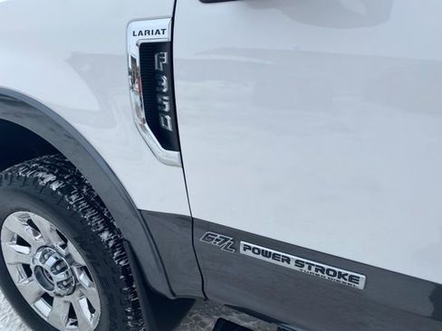 Used 2019 Ford F350 Lariat w/ Lariat Ultimate Package image 5