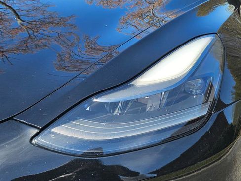 Used 2021 Tesla Model 3 image 26