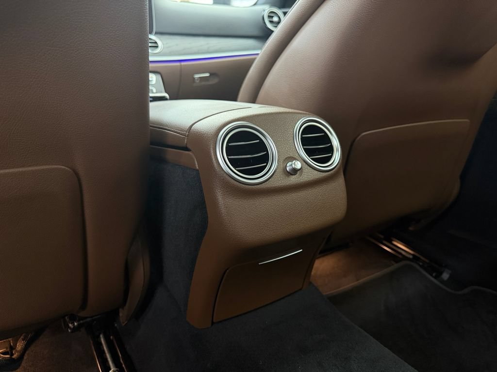 Used 2019 Mercedes-Benz E 450 4MATIC Sedan image 35