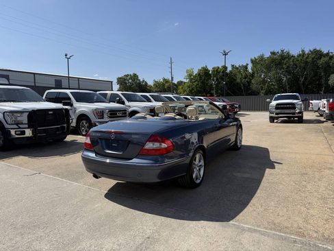 Used 2007 Mercedes-Benz CLK 350 Cabriolet image 9