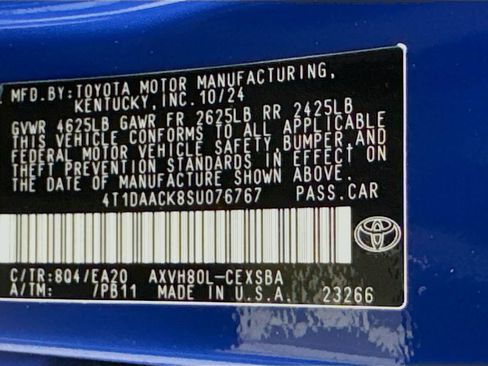 Used 2025 Toyota Camry SE FWD image 16