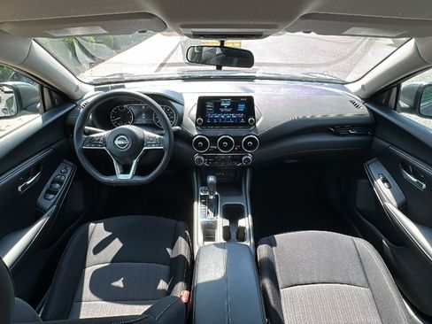Used 2024 Nissan Sentra SV FWD image 26