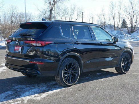 Used 2025 Mitsubishi Outlander SEL Black Edition image 7