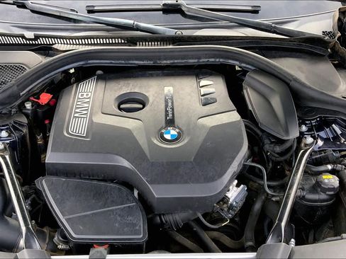 Used 2018 BMW 530i image 32