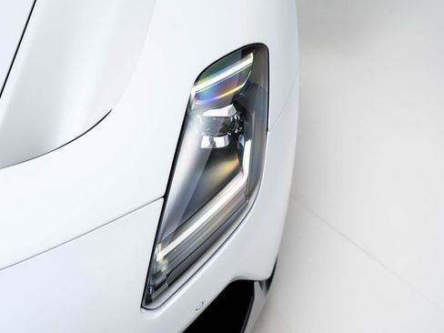Used 2022 Maserati MC20 Coupe RWD image 40