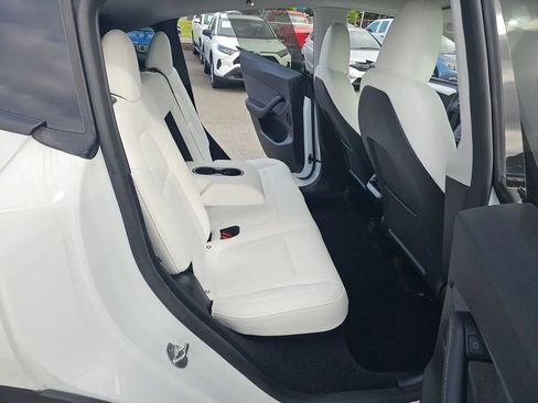 Used 2023 Tesla Model Y Long Range AWD/4WD image 15