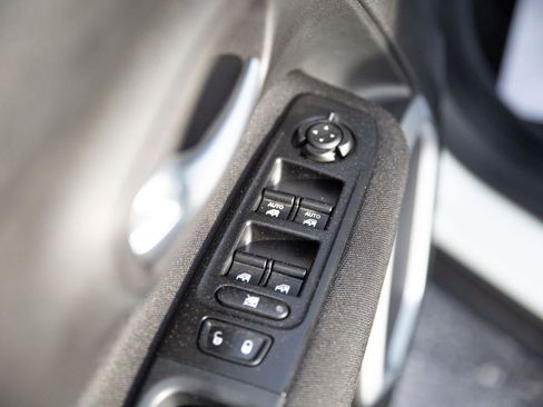 Used 2021 Jeep Renegade Latitude image 19