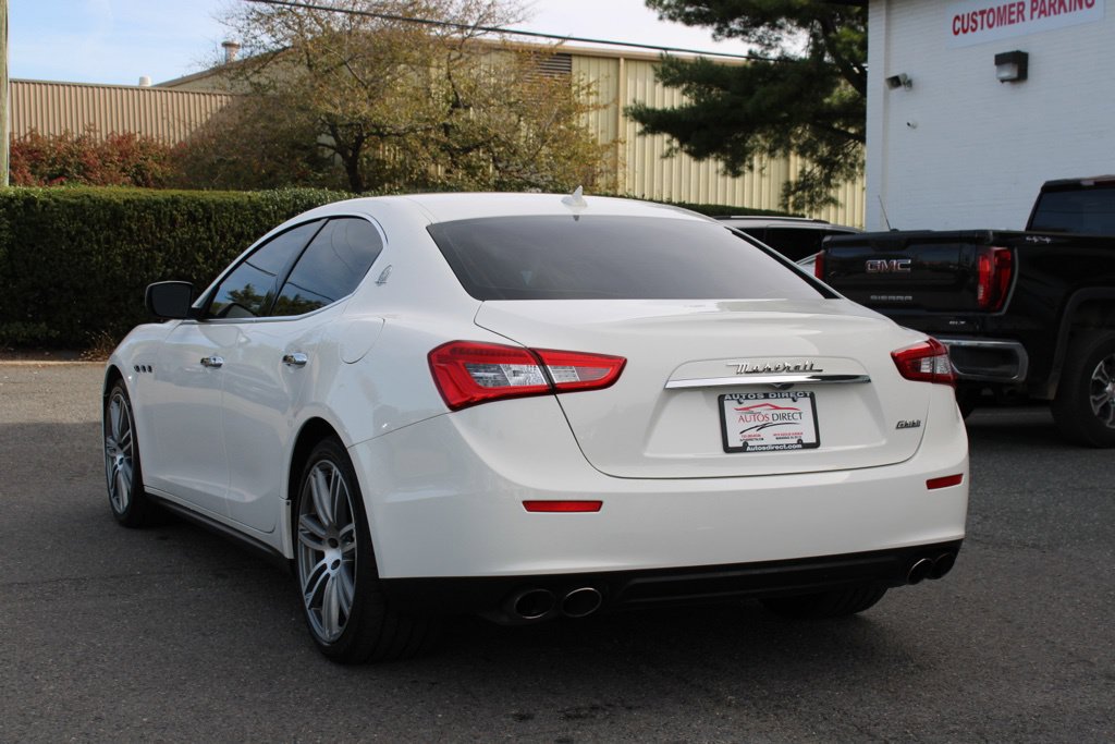Used 2015 Maserati Ghibli RWD image 5