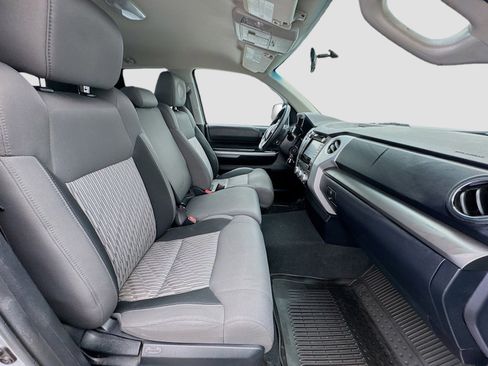 Used 2017 Toyota Tundra SR5 RWD image 18