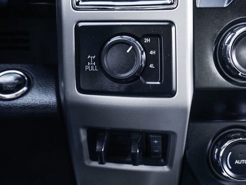 Used 2019 Ford F350 Lariat w/ Lariat Ultimate Package image 35