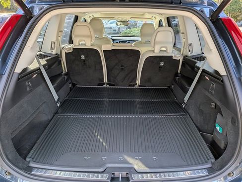 Certified 2024 Volvo XC90 B6 Plus w/ Protection Package Premier image 13