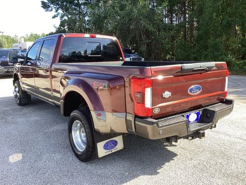 Used 2017 Ford F350 King Ranch w/ King Ranch Ultimate Package AWD/4WD image 9