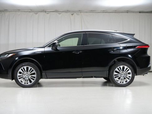 Used 2021 Toyota Venza XLE image 67