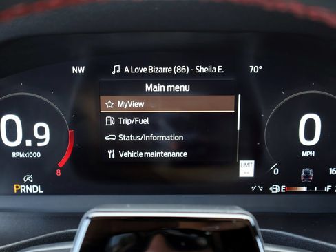 Used 2025 Ford Explorer ST-Line AWD/4WD image 34