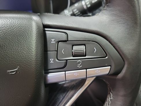 Used 2025 Cadillac XT6 Premium Luxury image 54