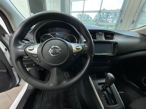 Used 2019 Nissan Sentra S FWD image 14