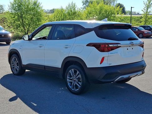 Used 2021 Kia Seltos LX AWD/4WD image 7