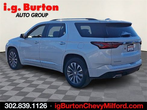 Certified 2023 Chevrolet Traverse Premier w/ LPO, Cargo Package image 4