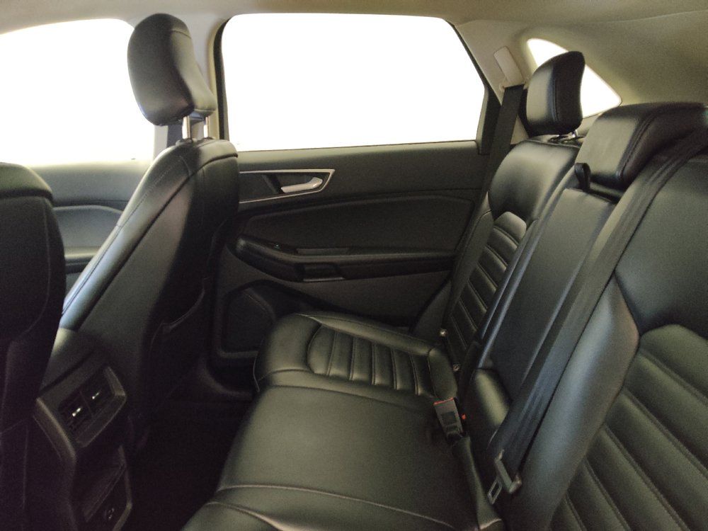 Used 2022 Ford Edge SEL AWD/4WD image 18