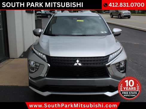Used 2022 Mitsubishi Eclipse Cross AWD image 4