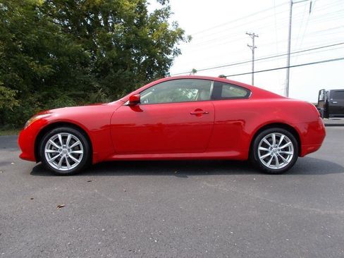 Used 2013 INFINITI G37 x Coupe w/ Premium Pkg AWD/4WD image 2