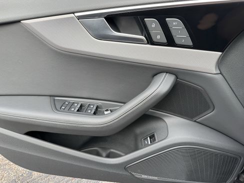 Used 2022 Audi A5 2.0T Premium Plus w/ Premium Plus image 9