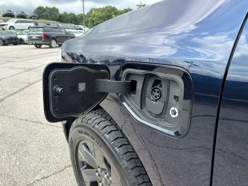 Used 2022 Ford F150 Lightning Lariat w/ Equipment Group 511A High AWD/4WD image 13